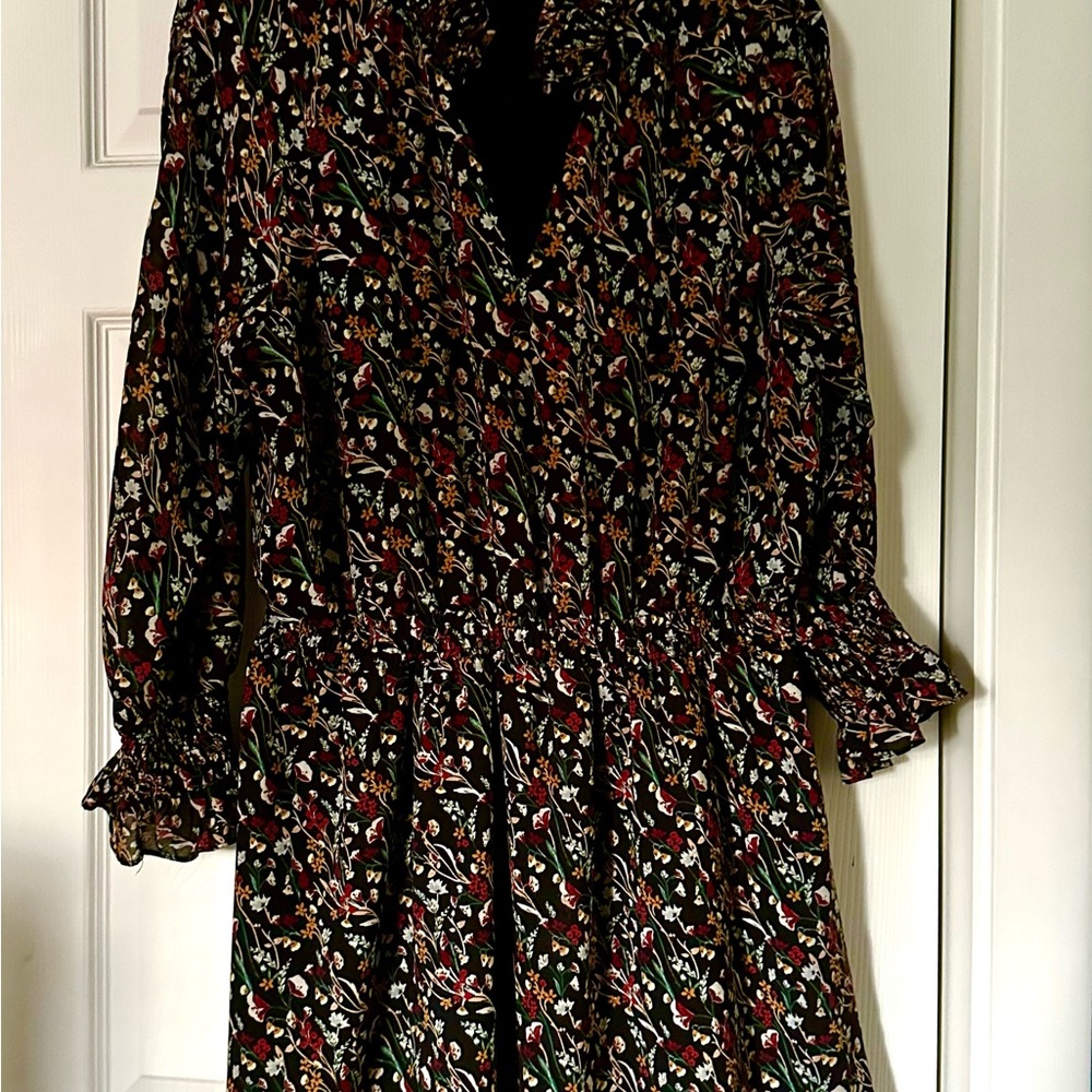 RACHEL Rachel Roy Black and Red V-Neck Bishop Sleeve Dress